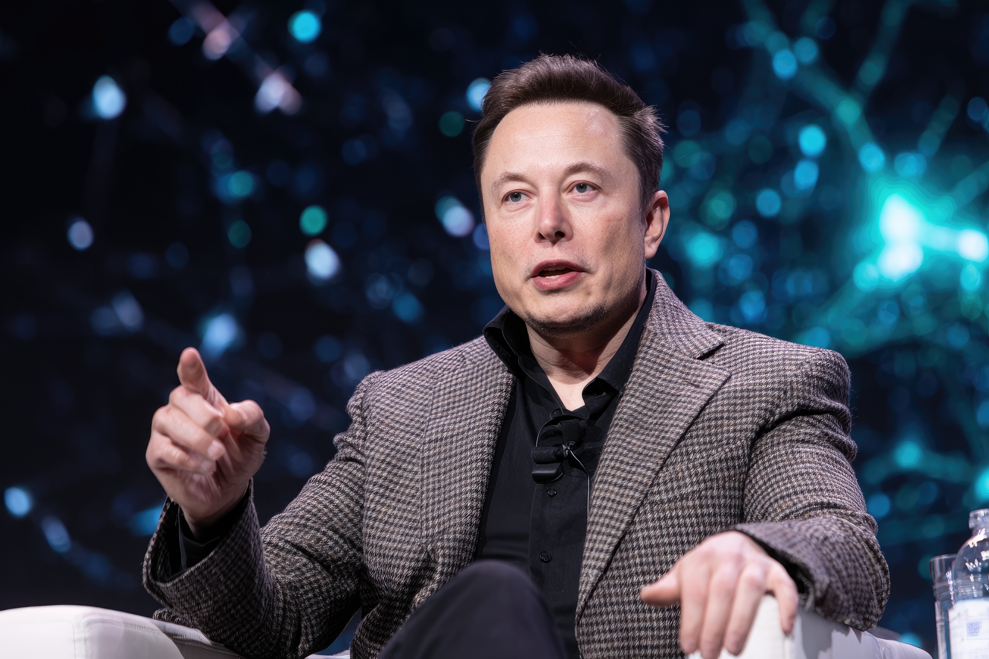 Elon Musk’s xAI Launches $300 Million Share Resale: A New Chapter in AI Innovation